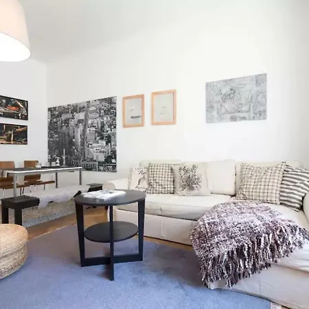 Apartment Chic And Spacious 5min From Historic By Easybnb