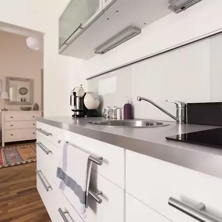 Apartment Chic And Spacious 5min From Historic By Easybnb *