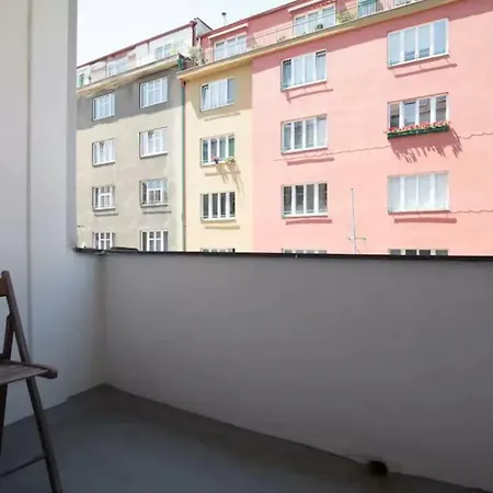 Chic And Spacious 5min From Historic By Easybnb